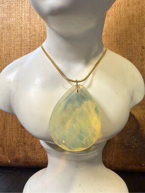 Pineapple quartz briolite on gold. 16”. Monster in law necklace.